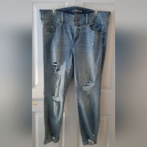 Torrid Feel The Fit Distressed Jeggings Size 16 Short